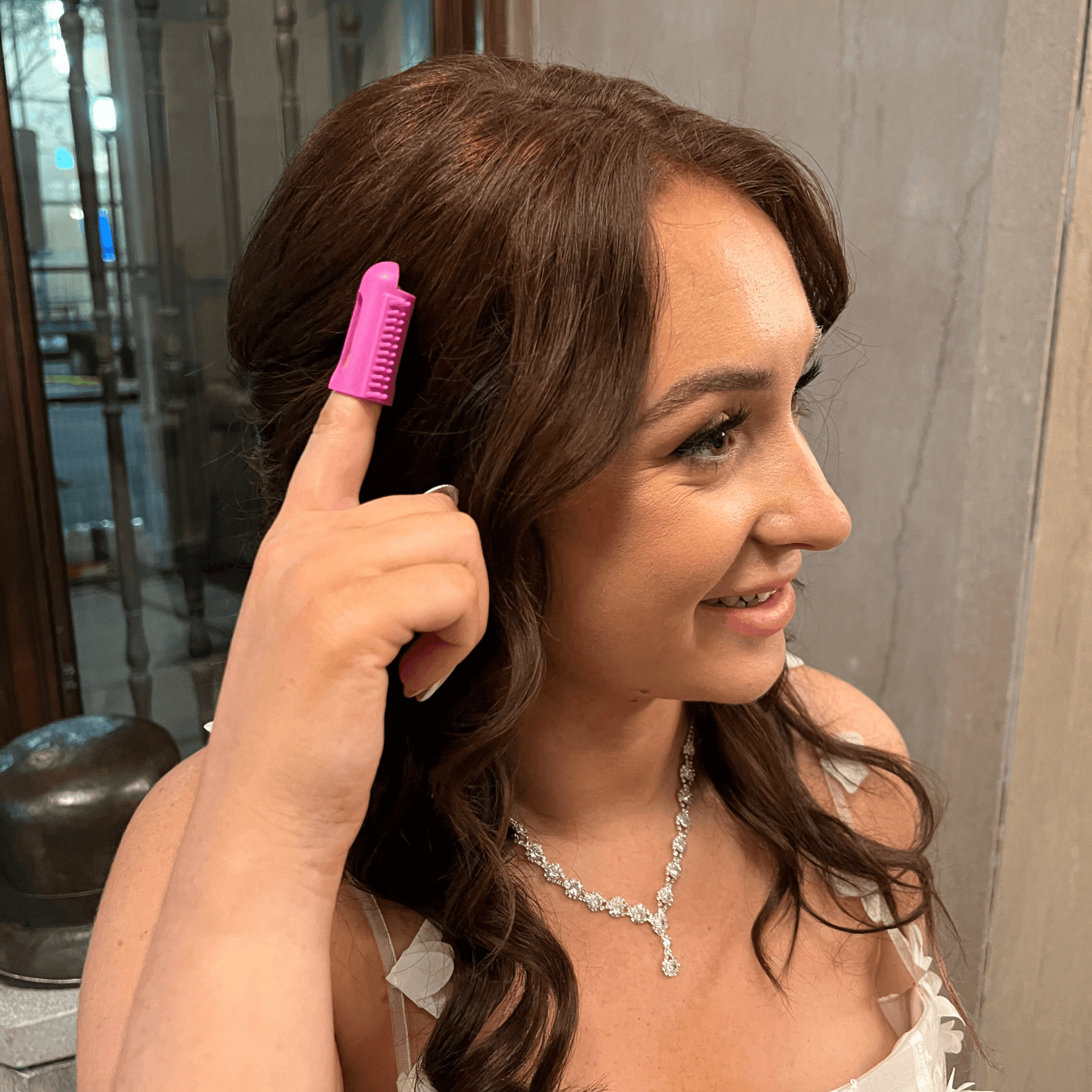 MyFingerComb on-the-go usage